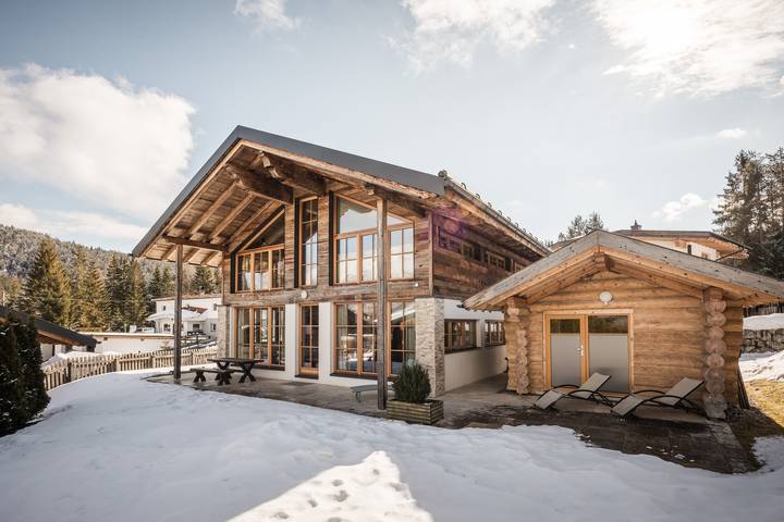 Chalet für 6 Personen, mit Garten und Sauna sowie Terrasse in Leutasch