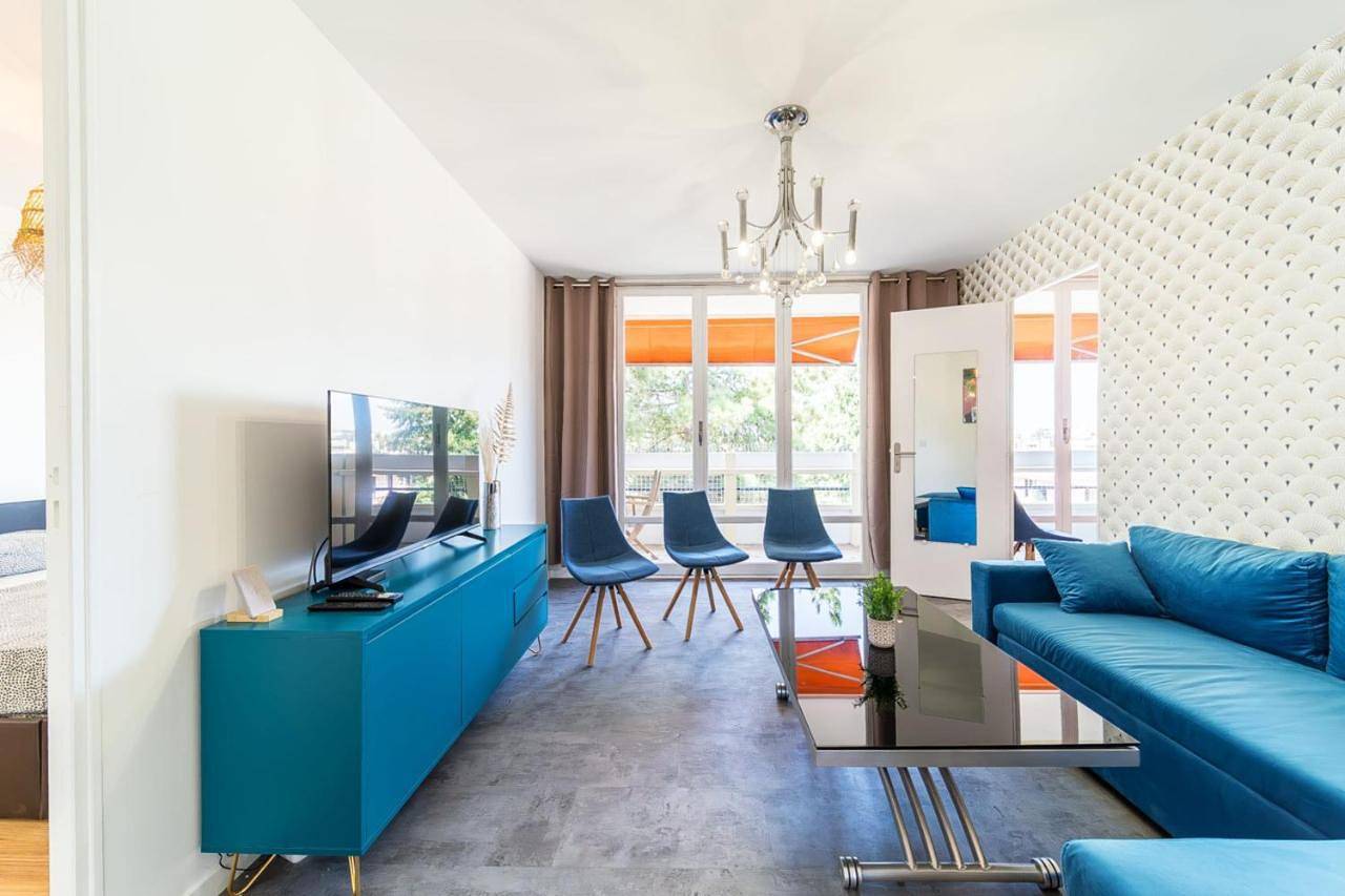 Appartement entier, Apartment in Bron, Lyon et ses environs