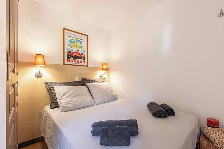 Gîte pour 4 personnes, avec balcon ainsi que jacuzzi et piscine à Cap-d'Ail - 3