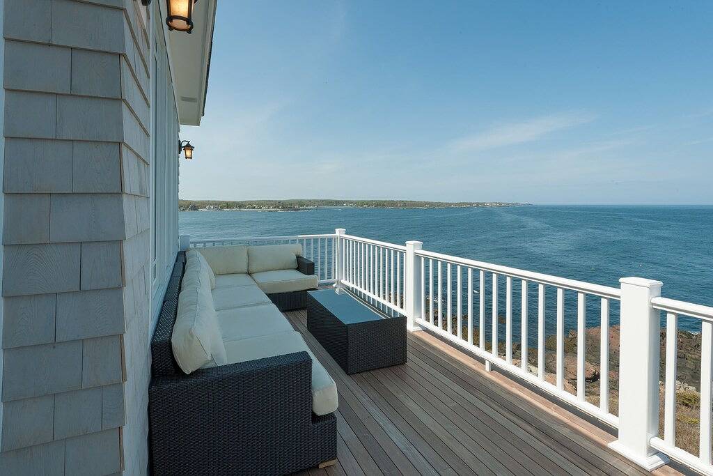 Brandneu mit erstaunlich freiem Blick auf das Meer 3 Schlafzimmer 2. 5 Bäder in York Beach, Cape Neddick