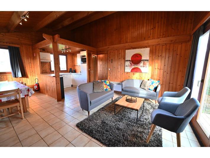 Location de vacances pour 6 personnes, avec terrasse et jardin, animaux acceptés à Somme-Leuze - 2