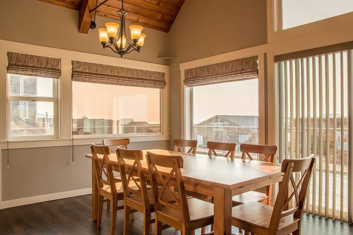 Vacation house for 10 people, with terrace in Pacific City