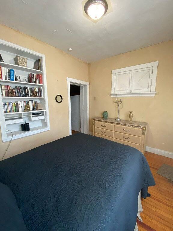 Pet Friendly First Floor 2 Bedroom Apartment in St. Louis, Missouri