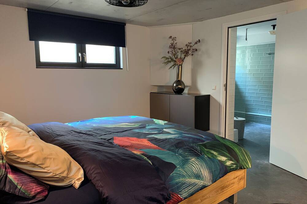 Ganze Wohnung, In Nur Einer Minute Zu Fuss Am Strand! in Katwijk, Niederländische Nordsee