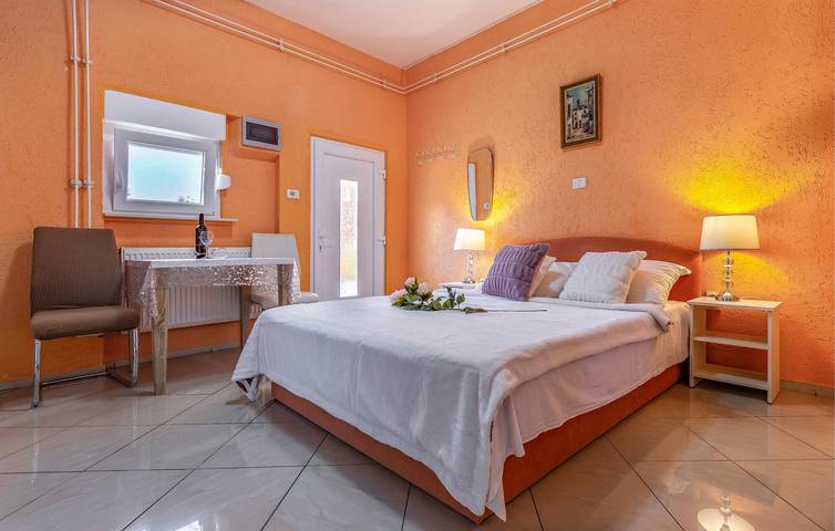 Ferienwohnung für 2 Personen, mit Terrasse, mit Haustier in Medulin - 4