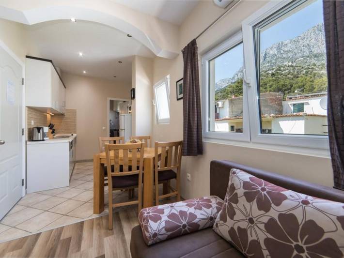 Apartament wakacyjny dla 2 osób w Drvenik