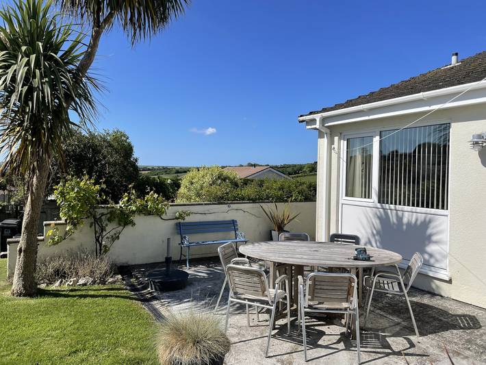 Cottage for 6 people, with garden, with pets in Kingsbridge