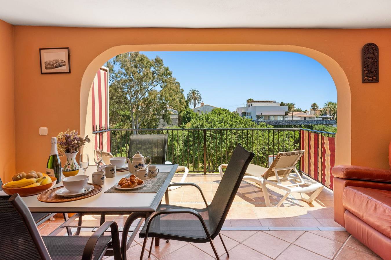 Geheel appartement, Appartement 'Con Encanto' met zeezicht, Wi-Fi en airconditioning in Mijas Costa, Mijas
