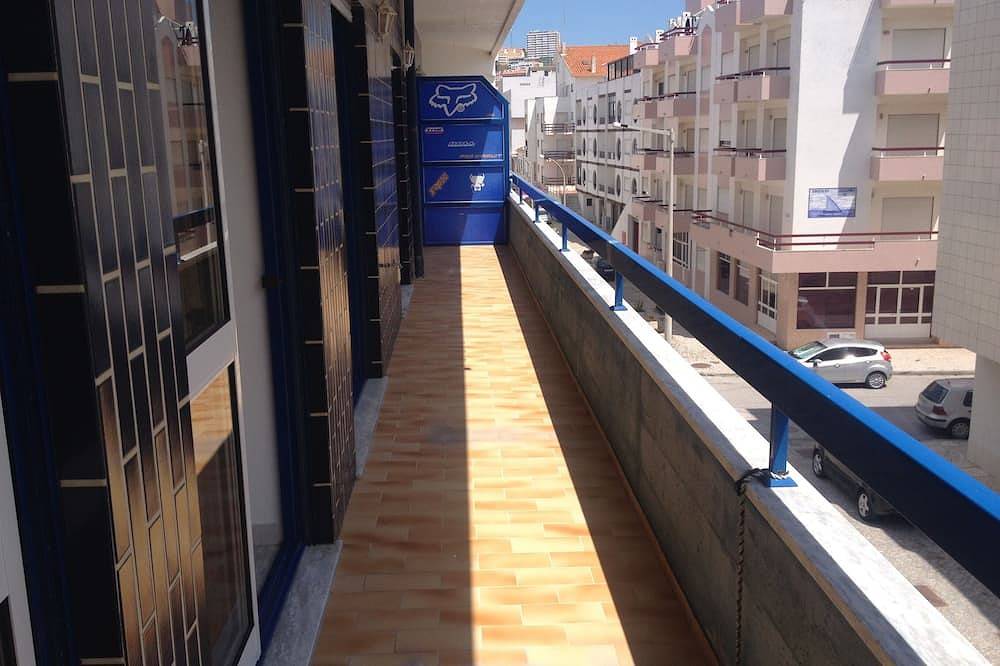 Ganze Wohnung, T2 in Nazaré 100 m vom Strand in Praia da Nazaré, Nazaré