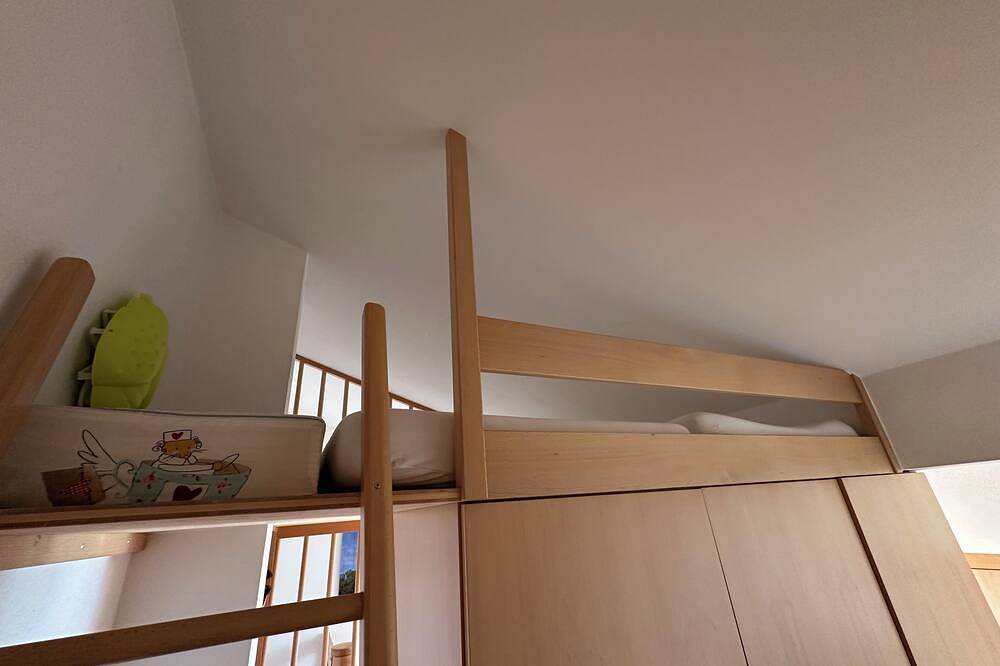 Entire apartment, Apartamento dormitorio adicional y balcón orientado al oeste, 77 m² ° in Kampenwand, Aschau im Chiemgau
