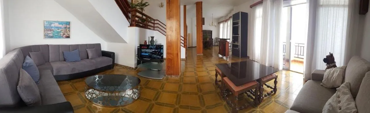 Casa de vacaciones para 7 personas, con terraza y vistas - 1