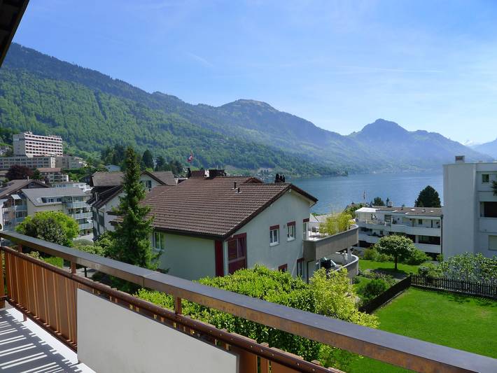 Ferienwohnung für 5 Personen, mit Garten und Terrasse sowie Seeblick am Vierwaldstättersee - 2