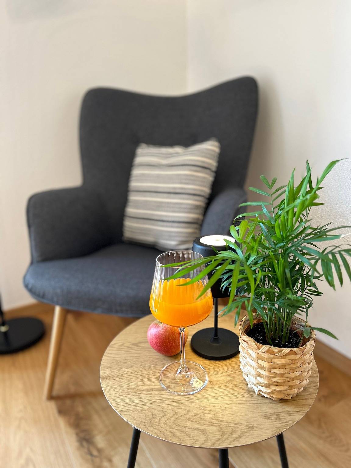 Entire apartment, Apartment "Einklang" with Mountain View, Balcony, and Wi-Fi in Krün, Bavarian Alps