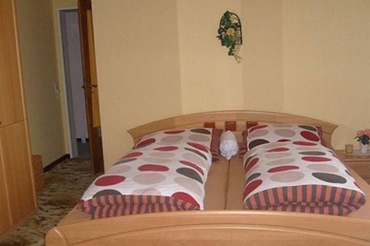 Ferienwohnung für 4 Personen, mit Garten in Wallsbüll - 2