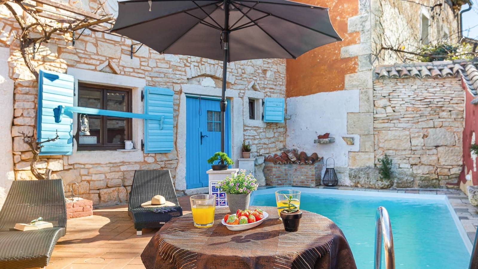 Traditionelles istrisches Haus mit privatem Pool in Režanci, Svetvinčenat