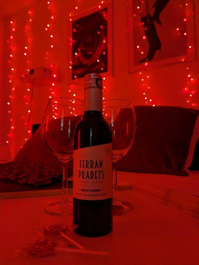 Gîte pour 2 personnes, avec jacuzzi et balcon à Chamalières - 3