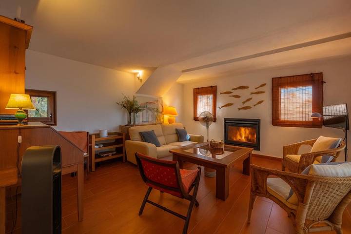 Casa rural para 6 personas, con piscina además de terraza y vistas, Se admiten mascotas en Parque Natural del Estrecho - 3