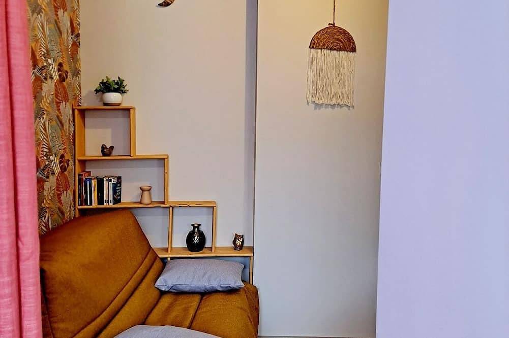 Appartement entier, Gîte le Charronnet, aire de loisirs avec piscine in Marigny (Deux-Sèvres), Région de Niort