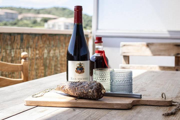 Gîte pour 2 personnes, avec terrasse, animaux acceptés dans Office De Tourisme De Propriano - 2