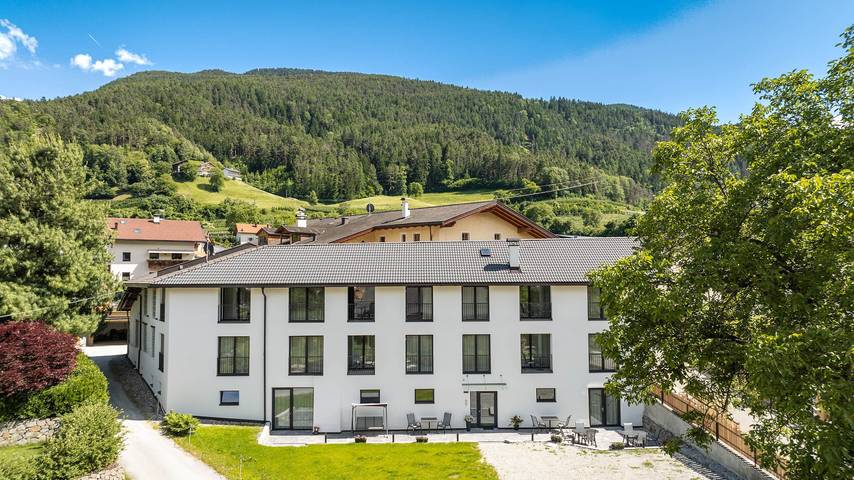 Vakantiewoning voor 4 personen, with Balkon and Tuin as well as Sauna in Brixen
