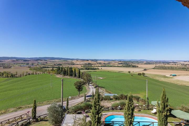 Ferienhaus für 2 Personen, mit Garten und Seeblick in Siena - 2