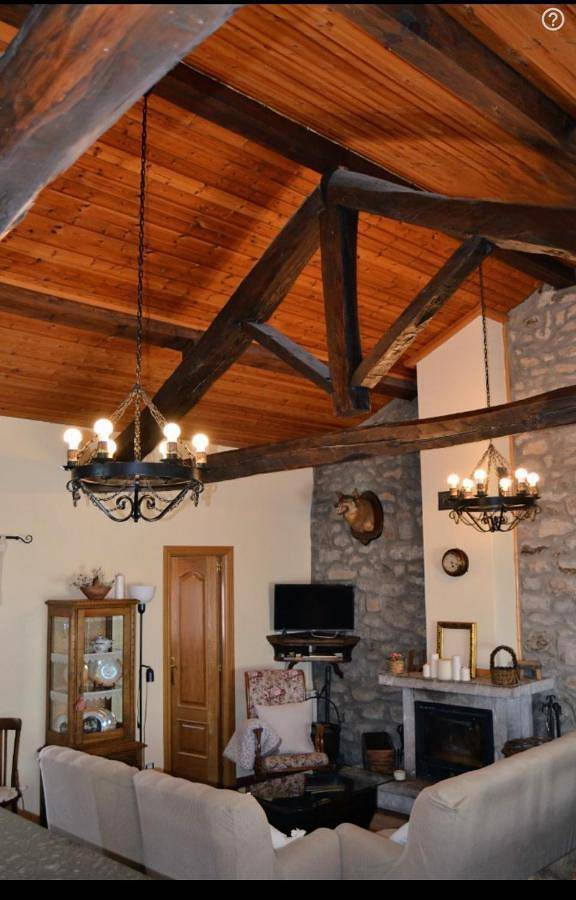 Casa rural para 6 personas, con vistas y jardín en La Pola de Gordón - 2