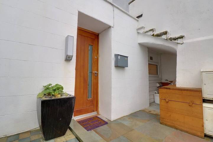 Apartment for 4 people, with garden in Plymouth