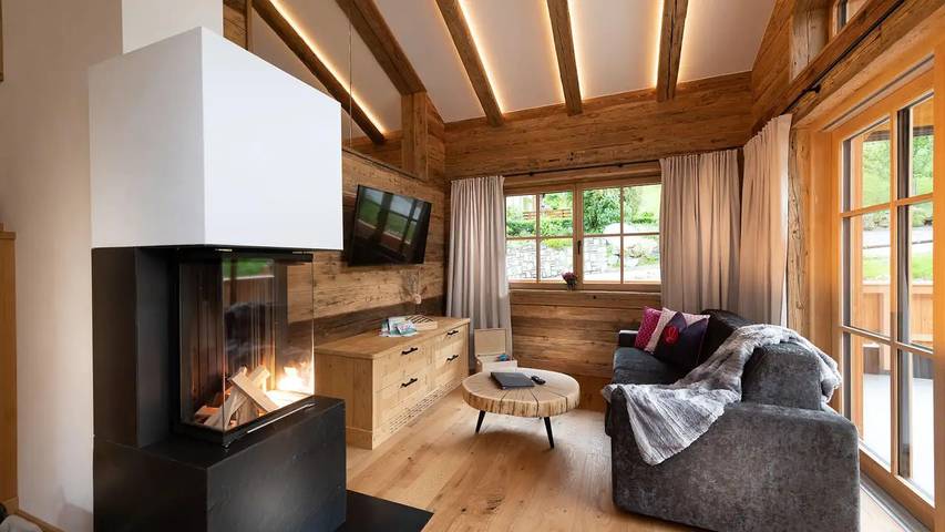Hütte für 9 Personen, mit Sauna und Balkon sowie Garten und Pool