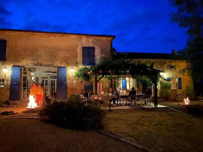 Villa pour 10 personnes, avec piscine et balcon ainsi que jardin et vue en Auvergne - 4