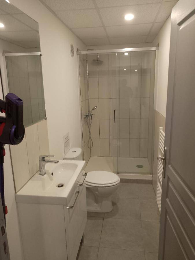 Gîte pour 4 personnes, avec terrasse et jardin à Vaulx - 3