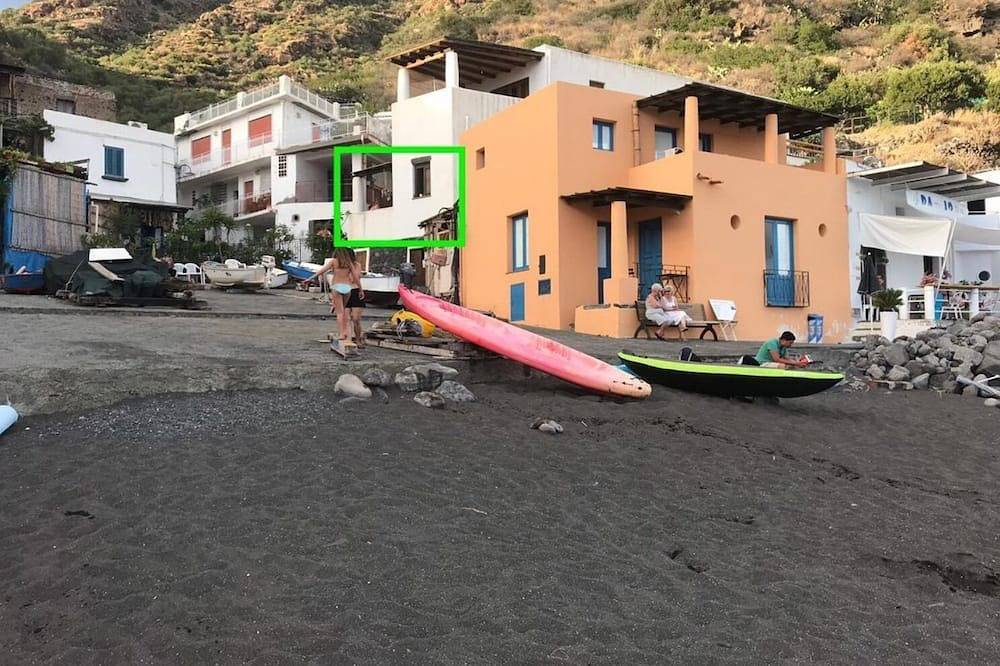 Appartamento intero, Isole Eolie / Salina - Stanze e Villini sulla Spiaggia di Rinella in Leni, Salina