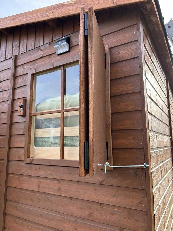 Ardennenhut on Wheels in Bomal, Durbuy
