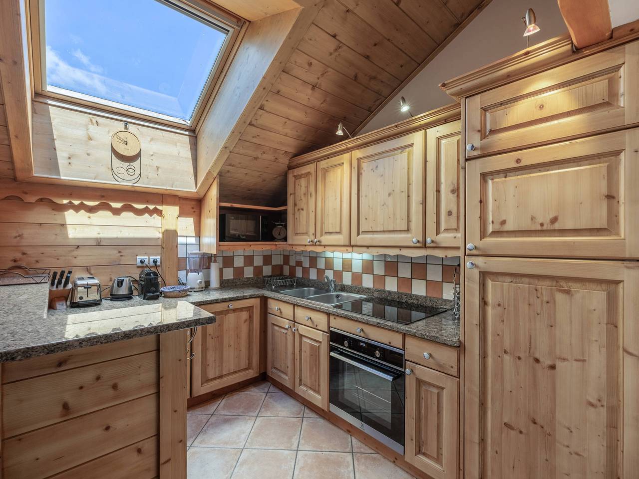 Appartement entier, Duplex pour 8 pers avec sauna et parking à Méribel in Meribel Village, Courchevel