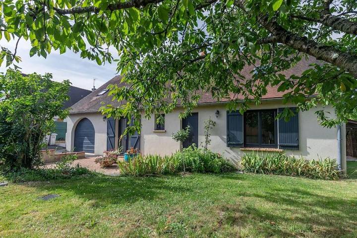 Maison de vacances pour 7 personnes, avec jardin et terrasse, animaux acceptés à Amboise