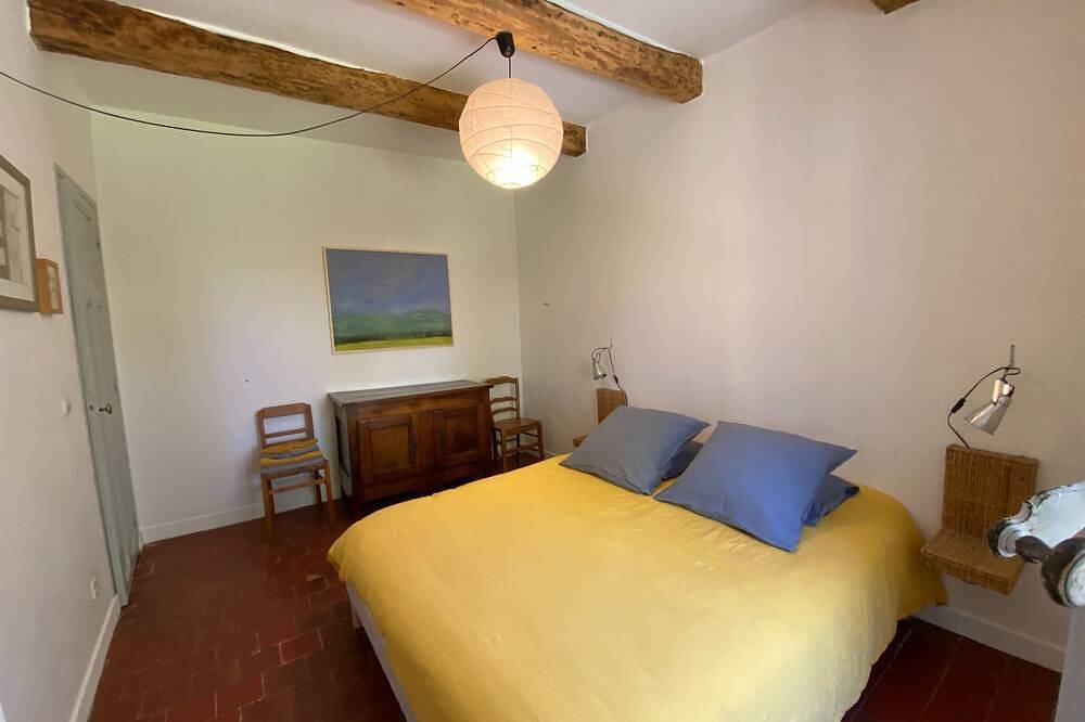 Ferienhaus - 4 Räume - 6 Personen in L'Isle-sur-la-Sorgue, Vaucluse