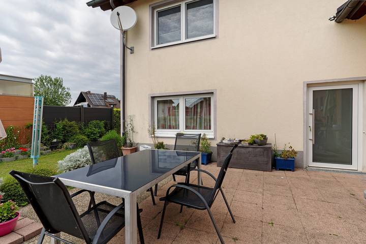 Ferienwohnung für 3 Personen, mit Garten in Ringsheim
