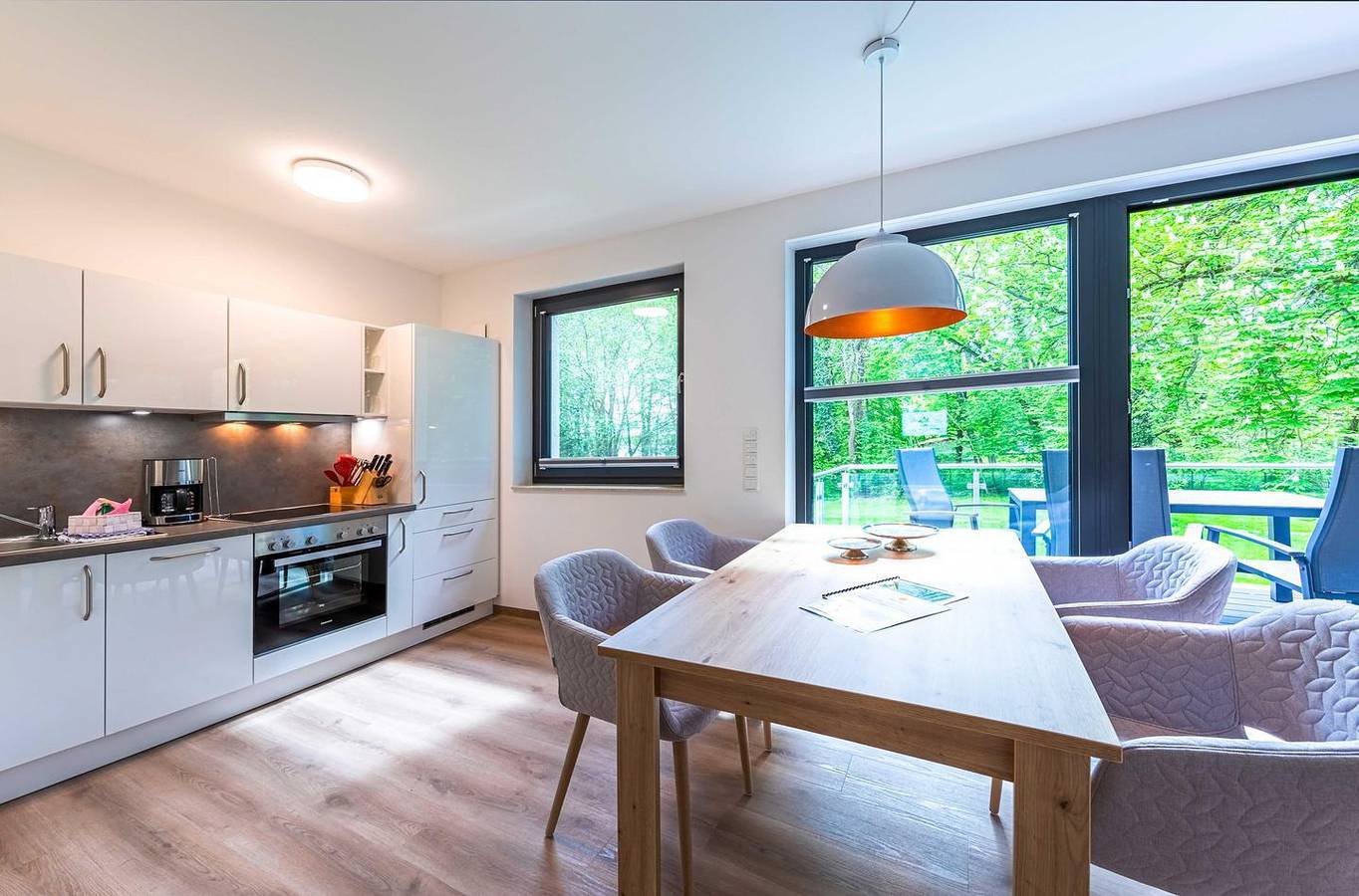 Apartamento entero, Urlaub direkt am Krakower See im Apartment mit Balkon in Krakow am See, Parque Natural Nossentiner/Schwinzer Heide