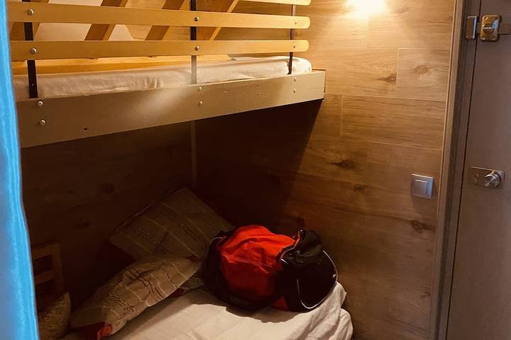Ganze Wohnung, Coquet studio, heart of the resort, sleeps 4, south-west facing in Arc 1800, Bourg-Saint-Maurice