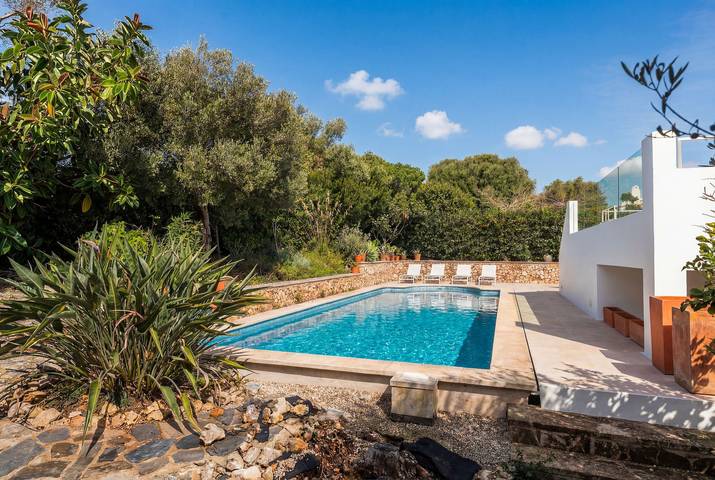 Casa rural para 8 personas, con jardín en Sant Lluís - 3