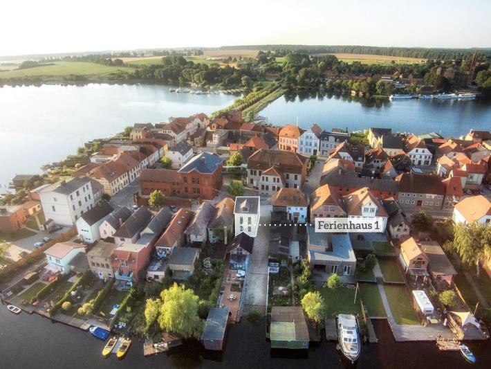 Ferienhaus für 10 Personen, mit Garten und Seeblick, kinderfreundlich in Malchow