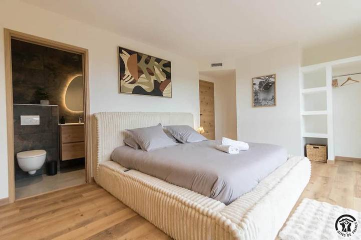 Location de vacances pour 10 personnes, avec jardin et jacuzzi à Mourvilles-Hautes - 2