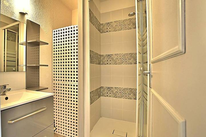 Gîte pour 4 personnes, avec balcon dans Office De Tourisme Des Mathes La Palmyre - 4