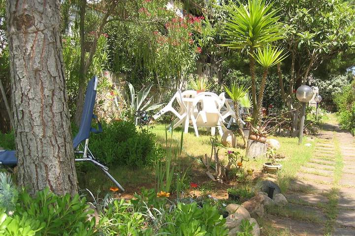 Casa vacanza per 5 persone, con balcone e giardino, con animali domestici - 1