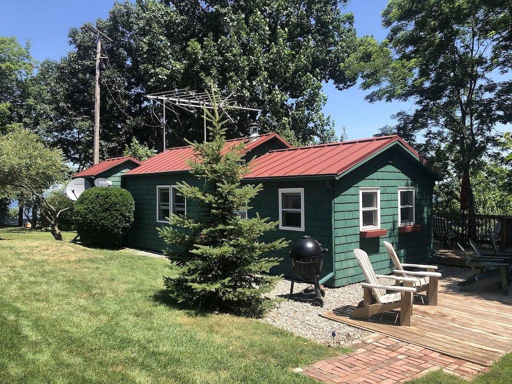 Ruhige und gemütliche Hütte mit 165 Ft. Privatstrand Am Seneca See. Lgbtq + freundlich in Seneca Lake