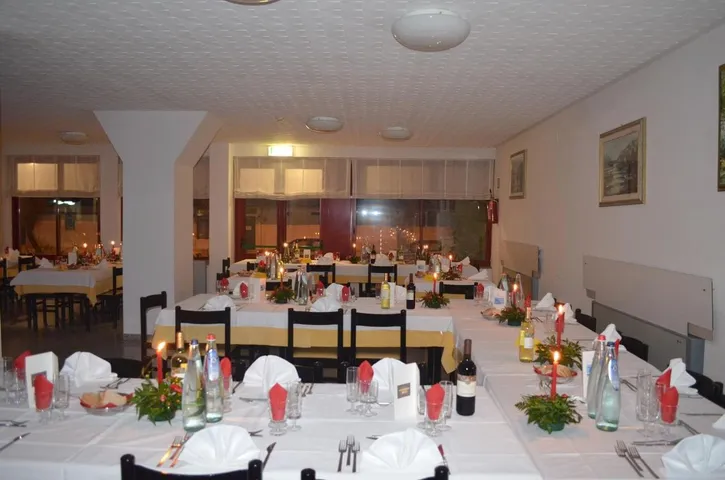Hotel para 4 personas, con jardín y vistas - 1