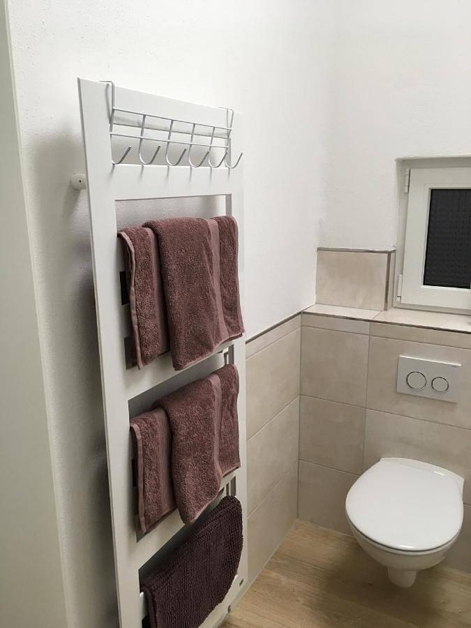 Ferienhaus für 9 Personen, mit Ausblick und Garten in Zella-Mehlis - 4