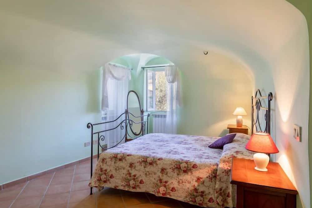 Ganze Wohnung, Ferienwohnung Verde in Vasia, Riviera di Ponente