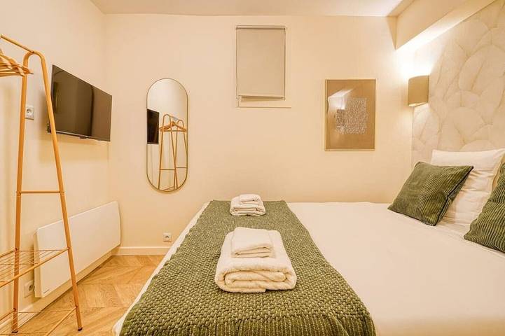 Ganze Wohnung, Chic 2Br • 6 Guests - Paris in Saint-Mandé, Val-de-Marne
