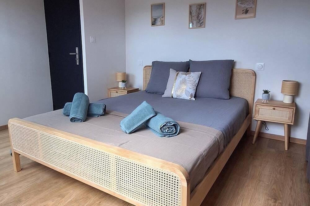 Loft et jacuzzi sur la Côte des Légendes in Plouider, Région de Brest