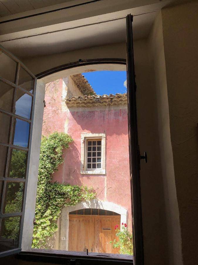 Queen Room in Oppède-le-Vieux, Oppède